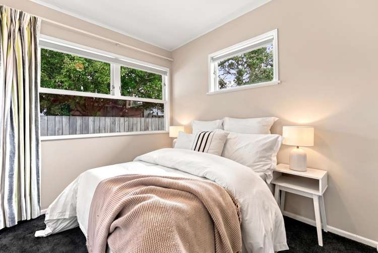 34 Fairclough Road Beach Haven_13