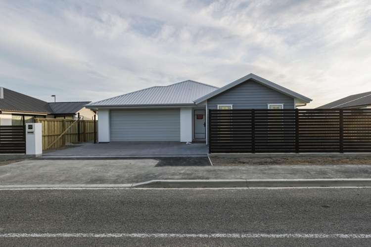 243 Racecourse Road Allenton_5