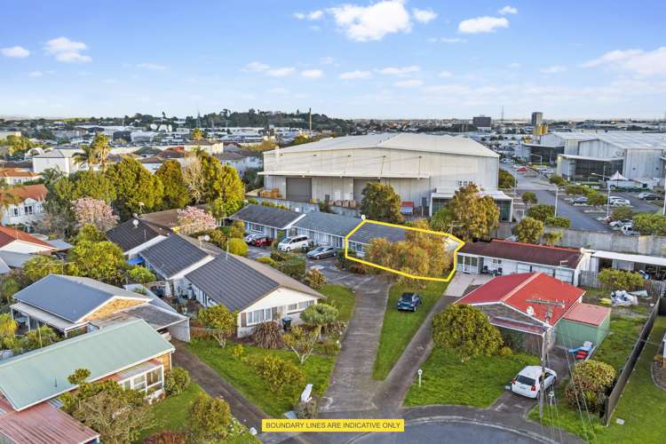 7/10 Alana Place Mount Wellington_18