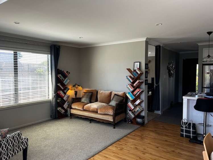 2 Devon Lane Carterton_4