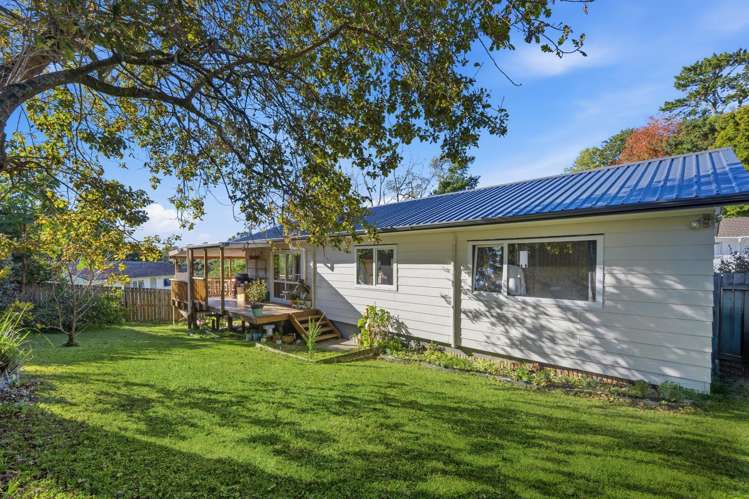 21b Taurus Crescent Beach Haven_10