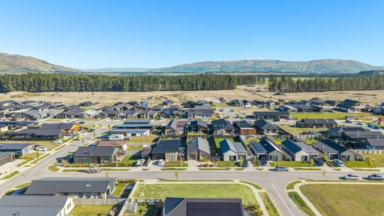 19 Caton Street Lake Hawea_9