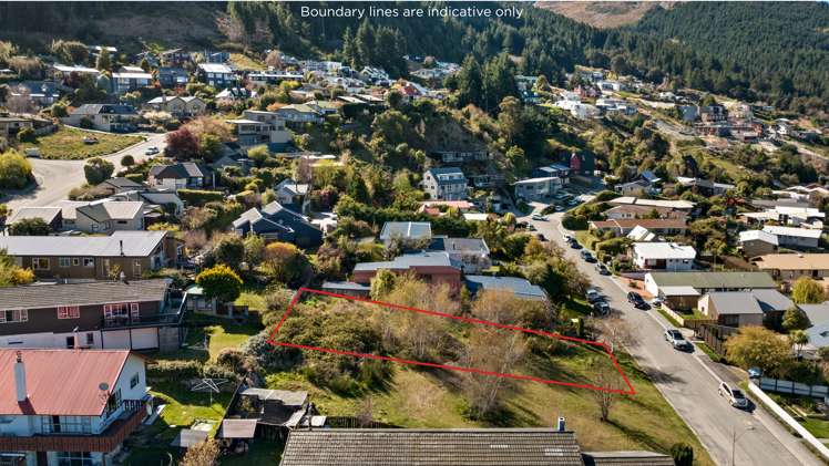 16 Avalon Crescent Fernhill/Sunshine Bay_8