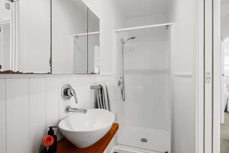 1 Vennell Street Leamington_18