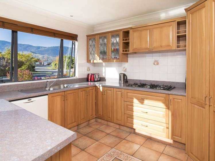 46 Tyree Drive Stoke_5