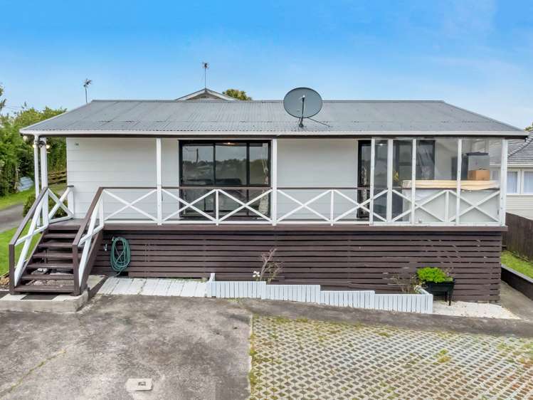 78A White Swan Road_0