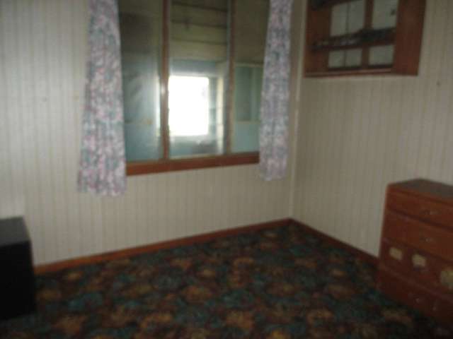 3 Side Street Clinton and Surrounds_2