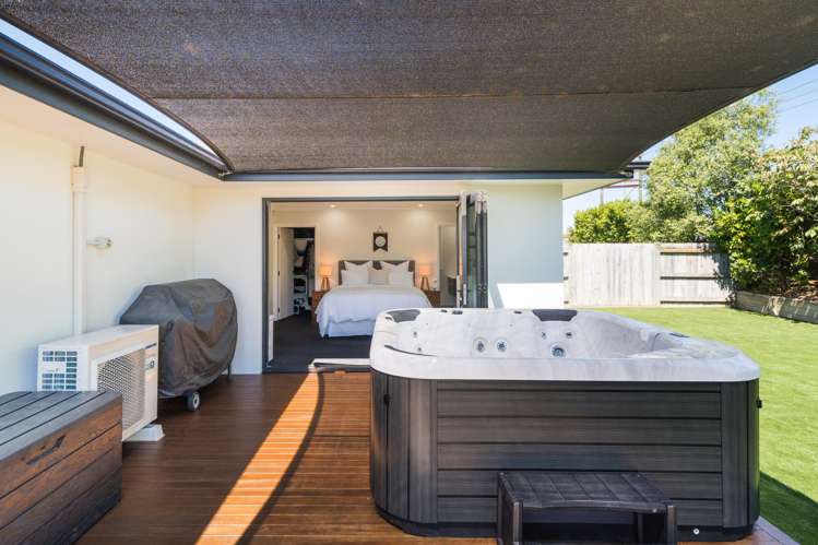 19 Coutts Way Fitzherbert_23