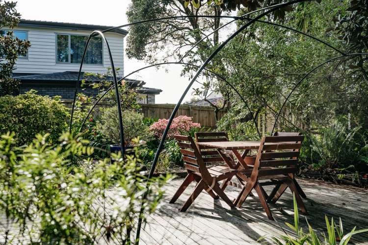 46 Meadway Sunnyhills_20