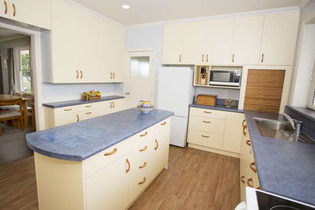 279 Moore Street Ashburton_3