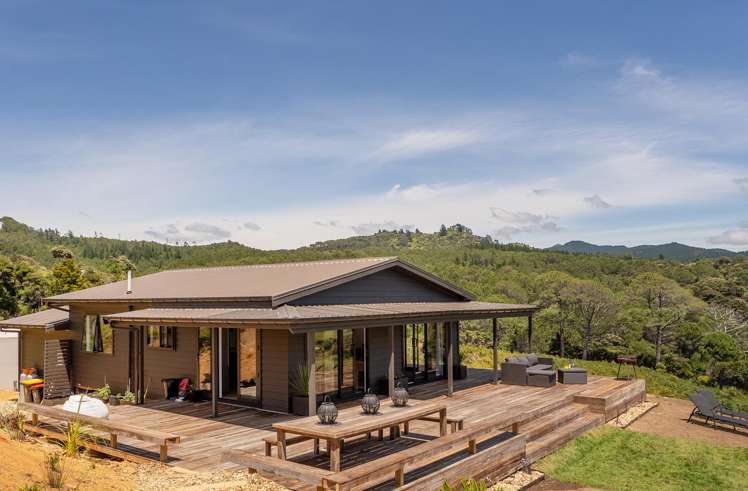 26 Huarere Rise Whangapoua_23