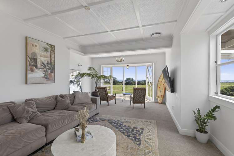 207 Upper Pitone Road Okato_11