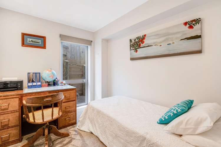 1326 Whangaparaoa Road Army Bay_22