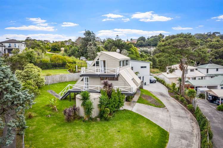 22 Shadon Place Stanmore Bay_20