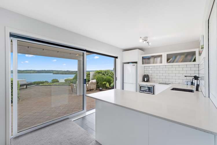 121 Pah Road Cockle Bay_32
