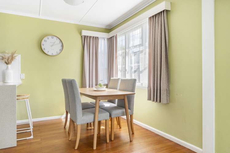 18 Twentyfirst Avenue Gate Pa_5