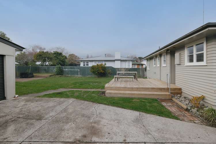 25 Mokau Place Terrace End_26