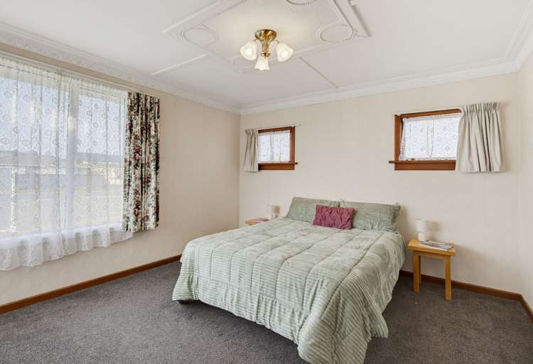 31 Main Street Mataura_13