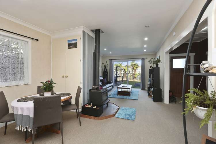 46 Blake Street Waitara_1