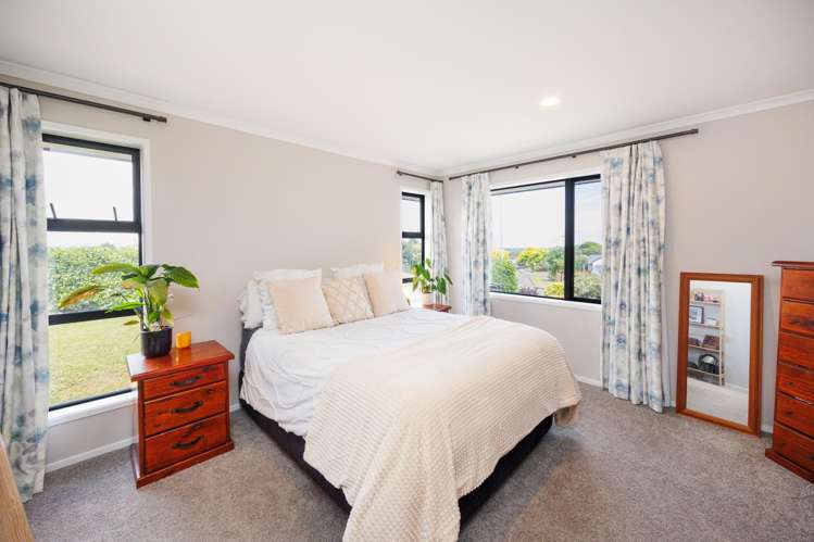 8 MacDonald Heights Feilding_10