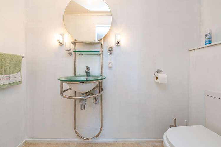 7 D'arcy Road Bastia Hill_24