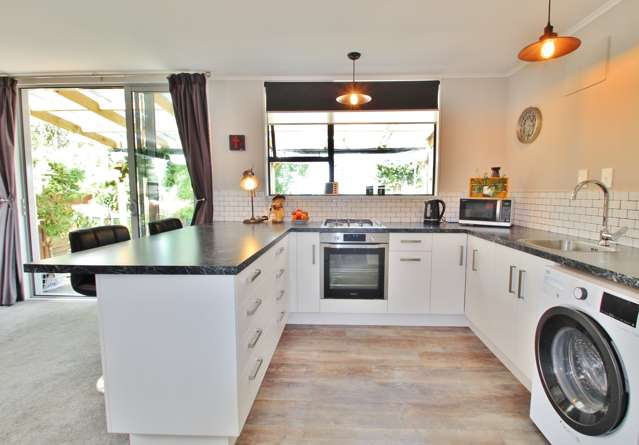 10 Freshford Plains Station Road Lumsden Surrounds_2