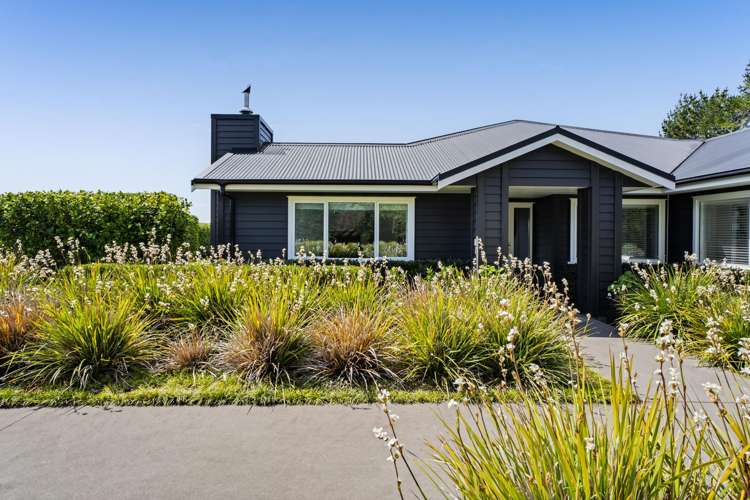 1371 Egmont Road Egmont Village_37