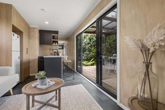 8 Te Toki Way Raglan_2