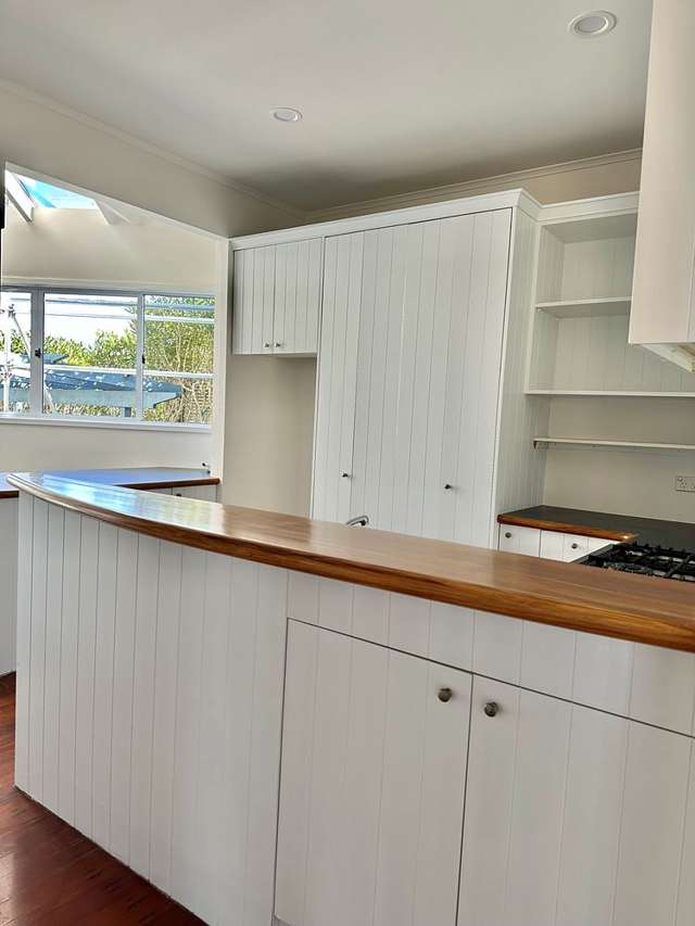 13 Wicklow Road Narrow Neck_4