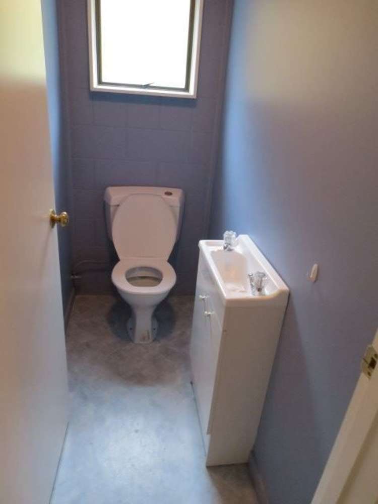 23b Arawata Terrace Fernhill/Sunshine Bay_7