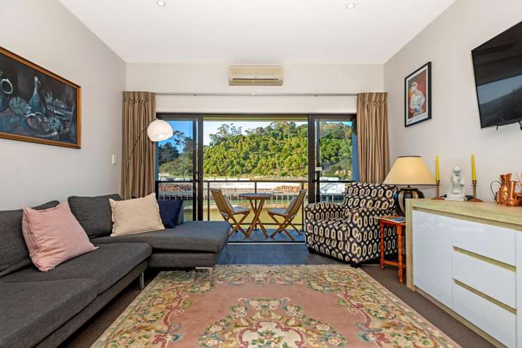 307/2 Reads Quay Gisborne_10