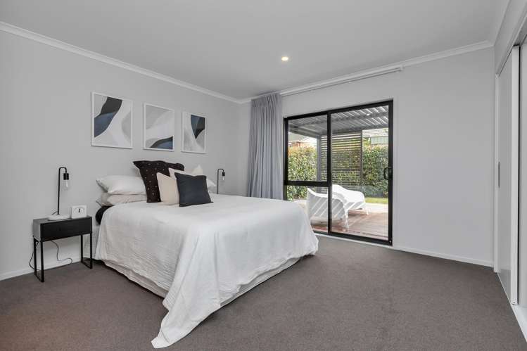 4 Royal St Annes Drive Te Kamo_3