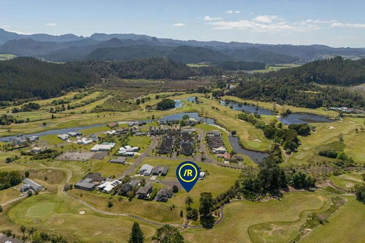 23 Sanctuary Cove Pauanui_11