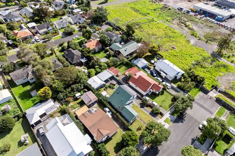 20 Rhodes Avenue Mount Albert_15