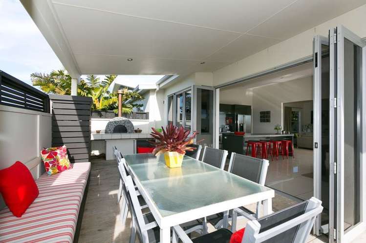 9c Dolphin Parade Bell Block_30