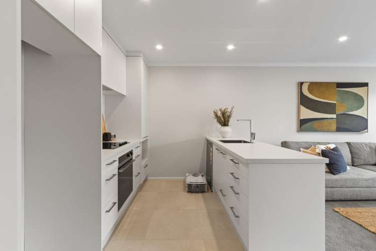 6/48 Wellington Street 1074_4