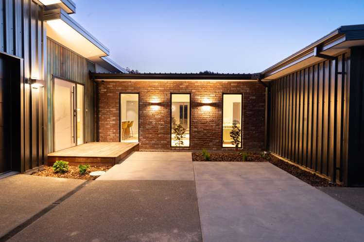 6 John Jameson Lane Cracroft_29