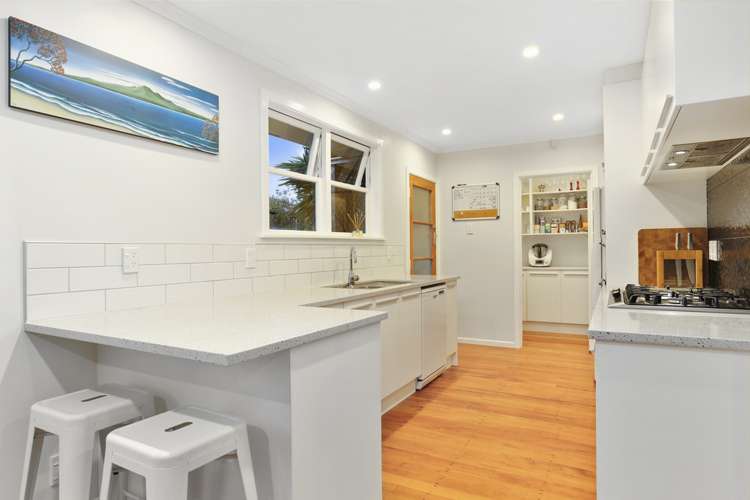 253 Glengarry Road Glen Eden_6