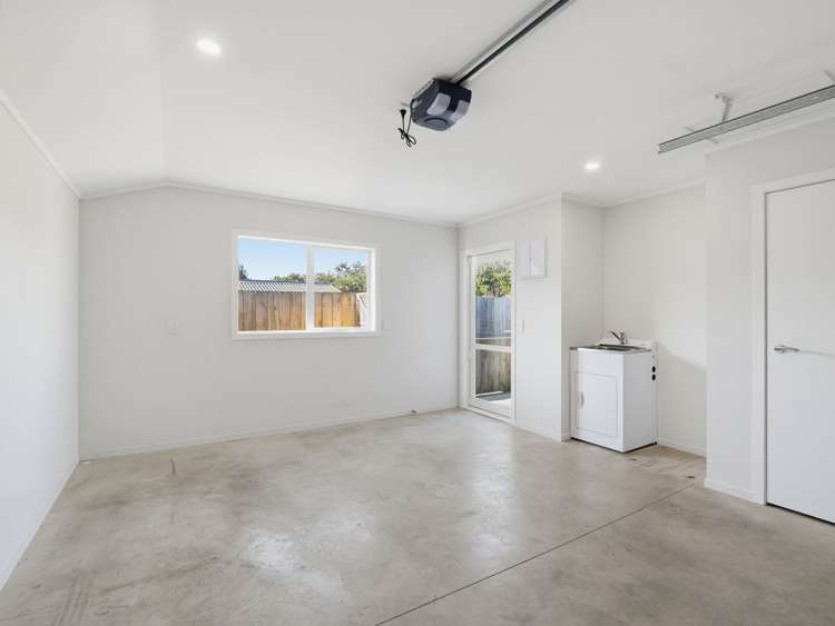 145 North St Feilding_14
