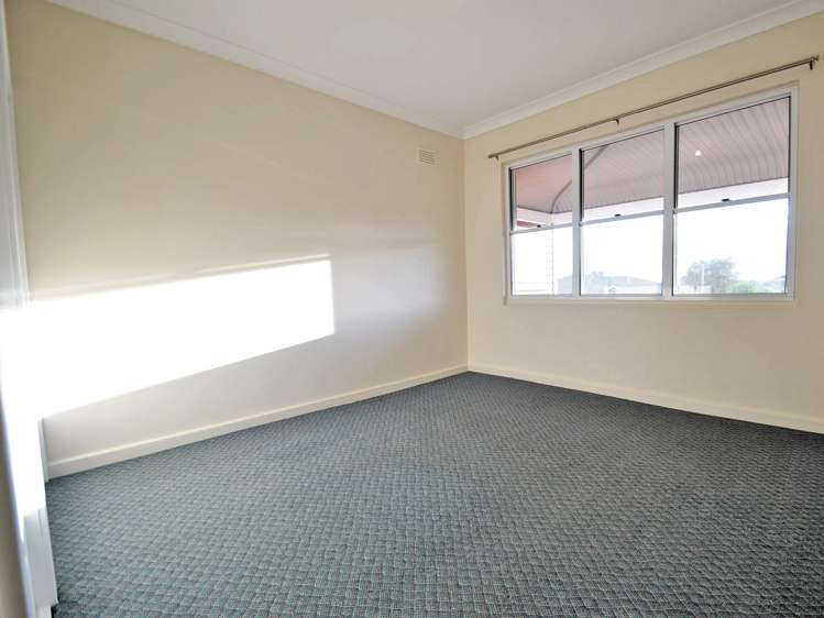 34 Boundary Street Junee_2