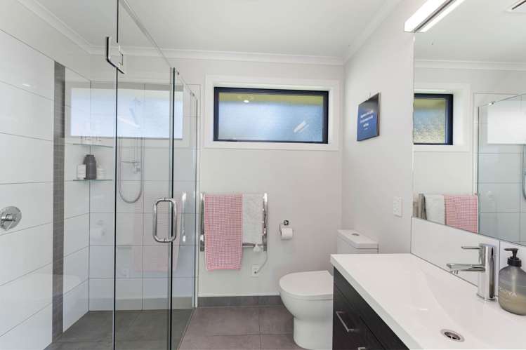 6 Hadfield Road Peka Peka_17