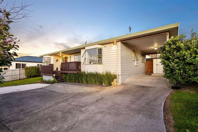 30a Captain Scott Road Glen Eden_12