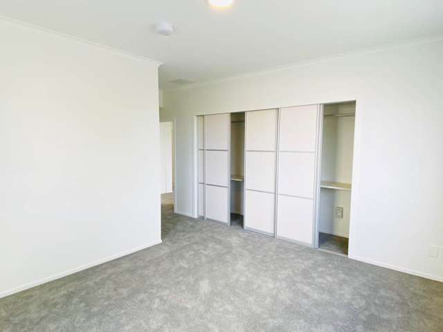 1/130 Stancombe Road Flat Bush_2