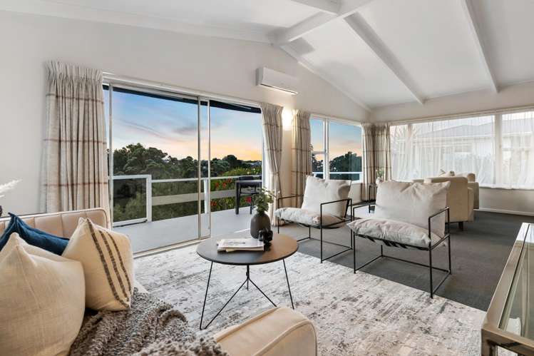 36 Mayfair Crescent Mairangi Bay_4