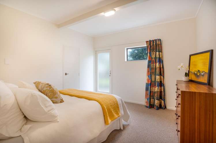 30 Tawa Terrace Tawa_12