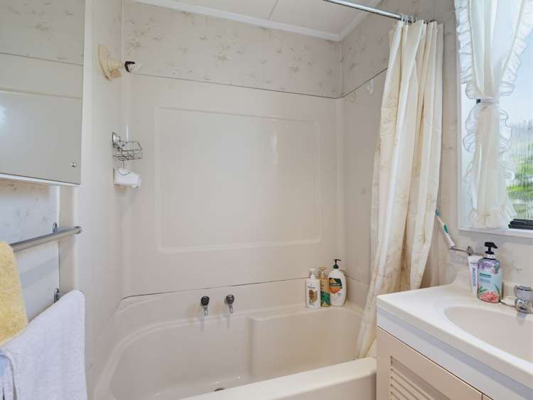 3 Dawson Street Foxton Beach_17