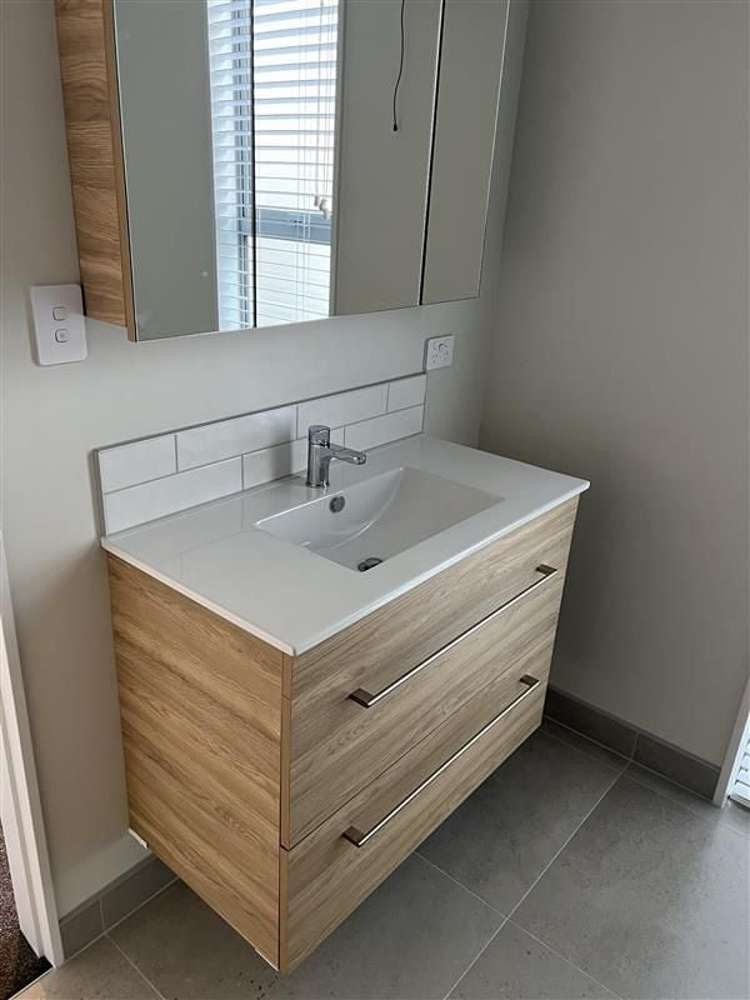 3/43 Churton Crescent Taita_6