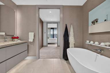 203/2 Lawrence Street_2