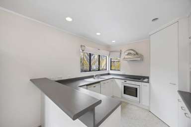 135B Great South Road_3