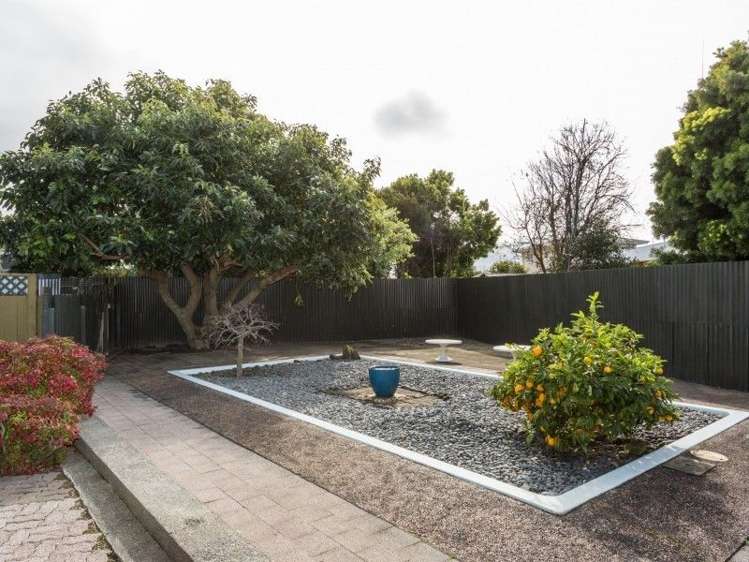 43 Menin Road Onekawa_16